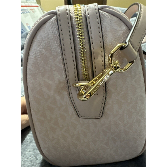 Michael Kors Medium Duffle Bag Satchel Light Powder Blush Pink MK Signature - Picture 5 of 13